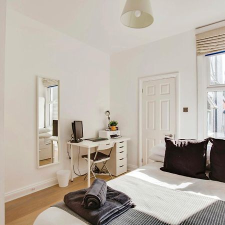 Lovely 2 Bedroom Ground Floor Flat With Garden. London Exterior photo