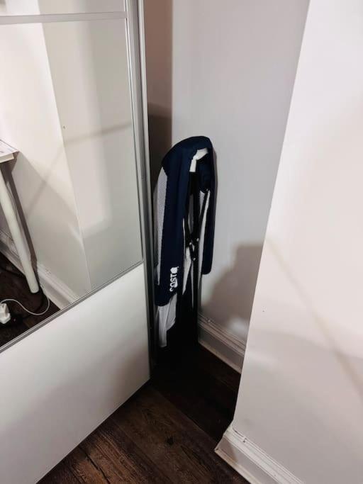 Lovely 2 Bedroom Ground Floor Flat With Garden. London Exterior photo
