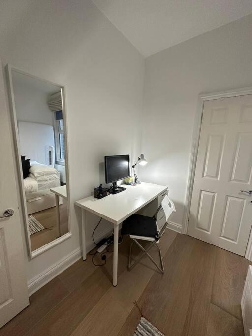 Lovely 2 Bedroom Ground Floor Flat With Garden. London Exterior photo