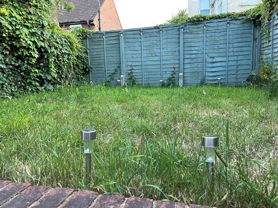 Lovely 2 Bedroom Ground Floor Flat With Garden. London Exterior photo
