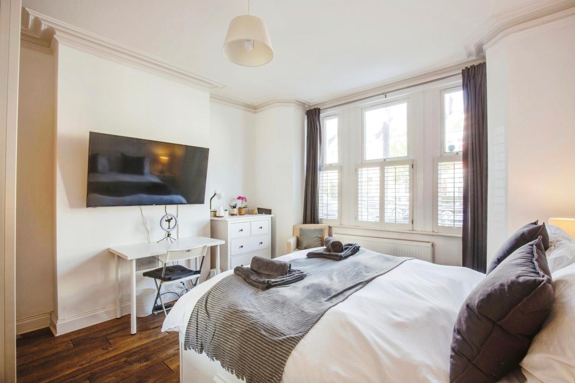 Lovely 2 Bedroom Ground Floor Flat With Garden. London Exterior photo
