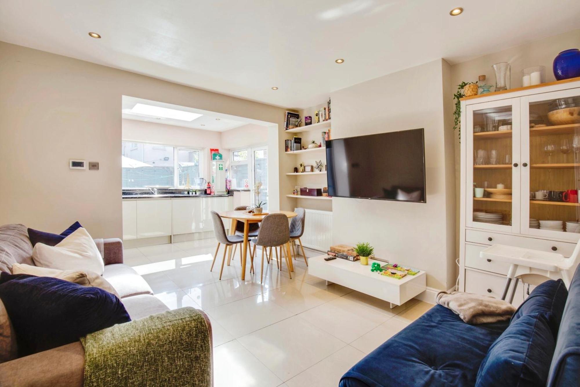 Lovely 2 Bedroom Ground Floor Flat With Garden. London Exterior photo