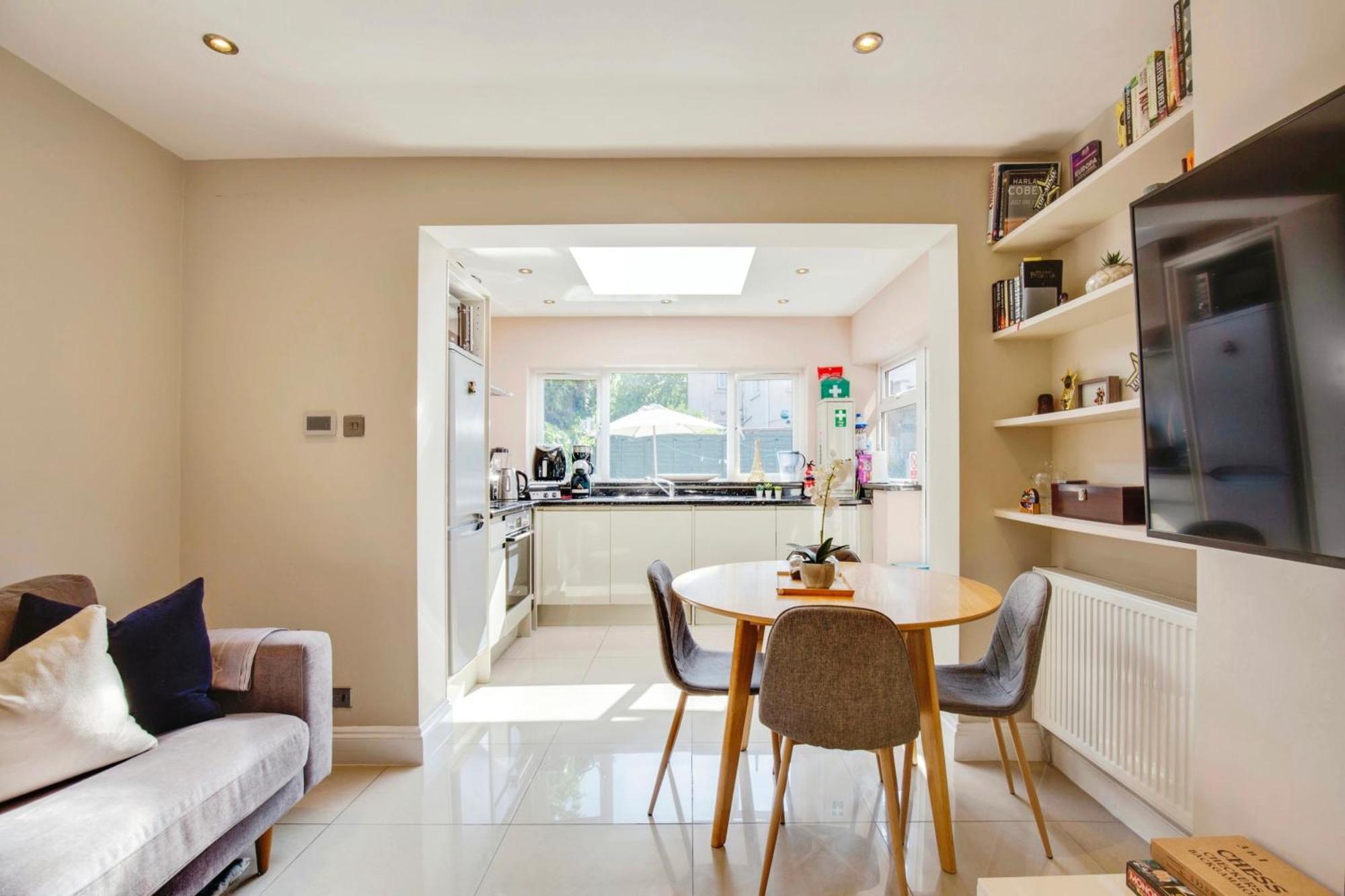 Lovely 2 Bedroom Ground Floor Flat With Garden. London Exterior photo