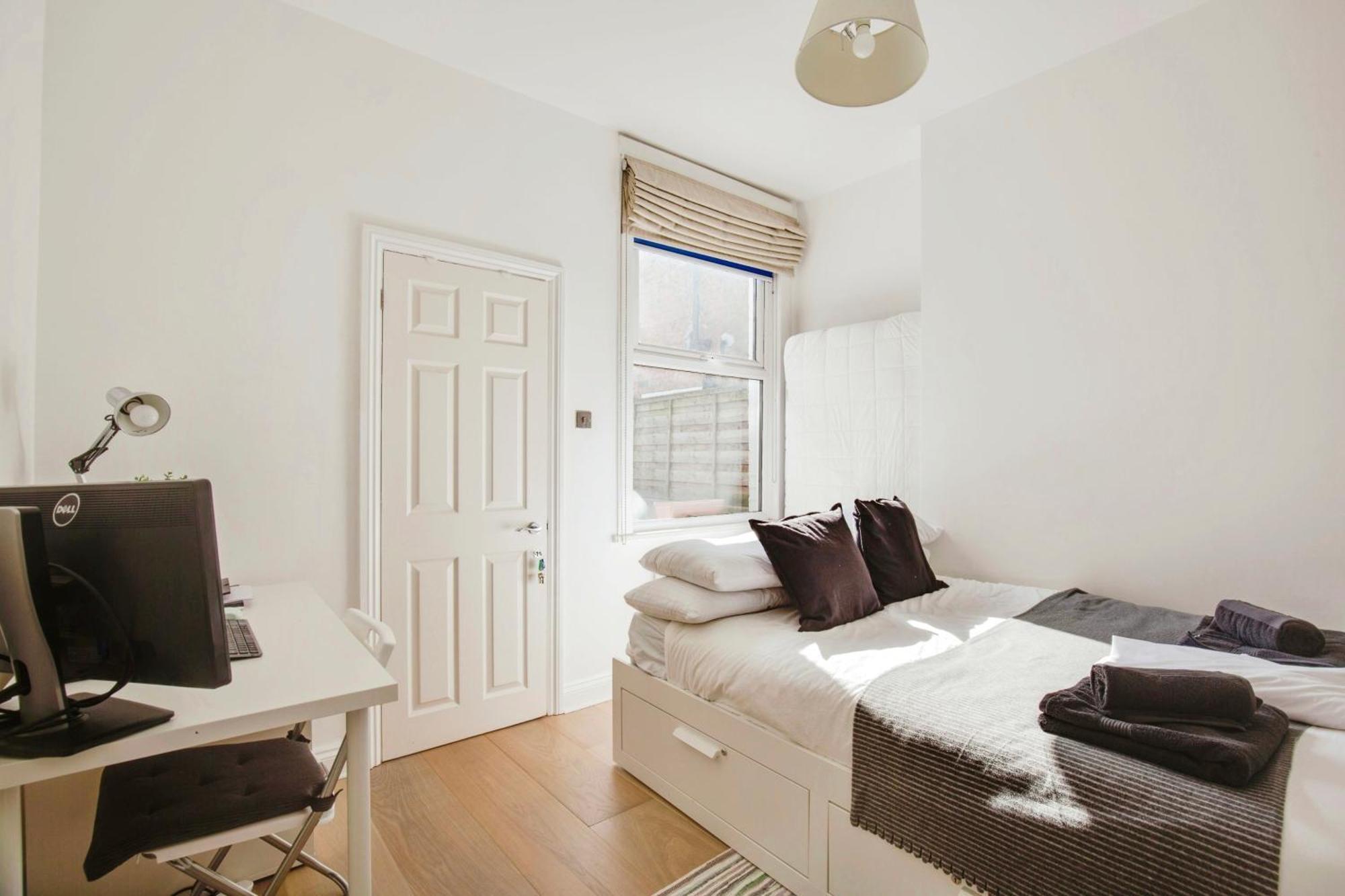 Lovely 2 Bedroom Ground Floor Flat With Garden. London Exterior photo